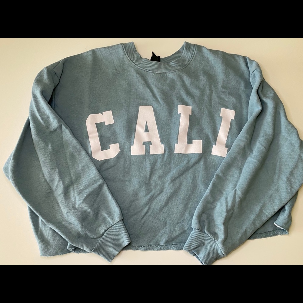 Sweatshirt